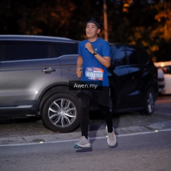 Runner Photo 3822991