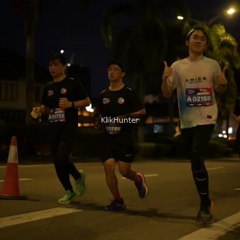Runner Photo 3823002