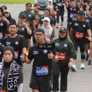 Runner Photo 3823004