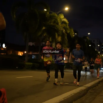 Runner Photo 3823056