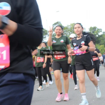 Runner Photo 3823058