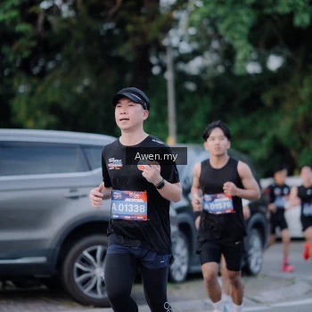 Runner Photo 3823149
