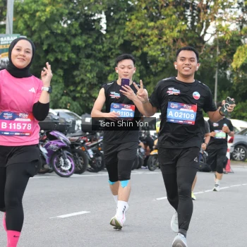 Runner Photo 3823205