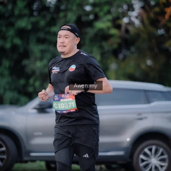 Runner Photo 3823230