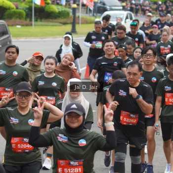 Runner Photo 3823246