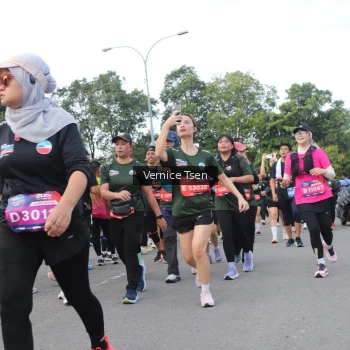 Runner Photo 3823254