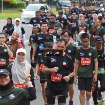 Runner Photo 3823279