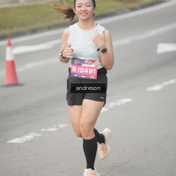 Runner Photo 3823338