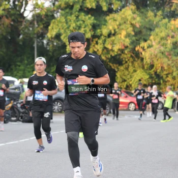 Runner Photo 3823350
