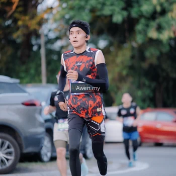 Runner Photo 3823352