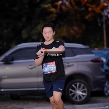 Runner Photo 3823359