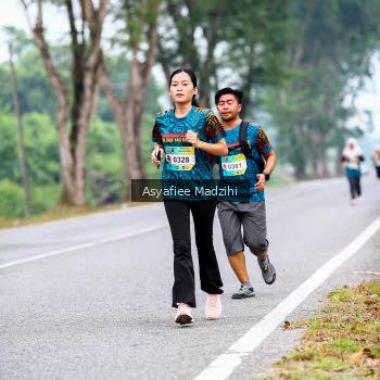 Runner Photo 3823444
