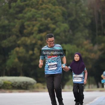 Runner Photo 3823457