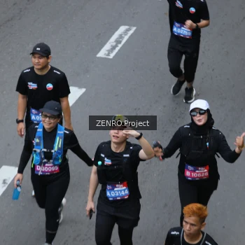 Runner Photo 3823473