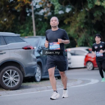 Runner Photo 3823488