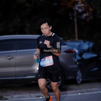 Runner Photo 3823525