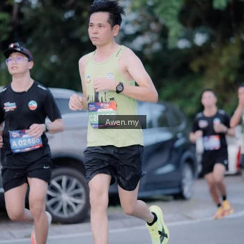 Runner Photo 3823537