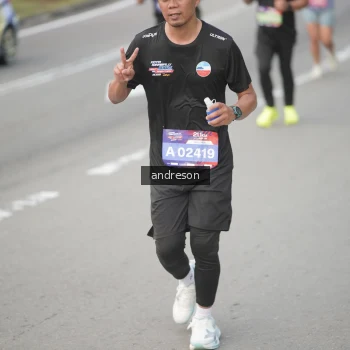 Runner Photo 3823581