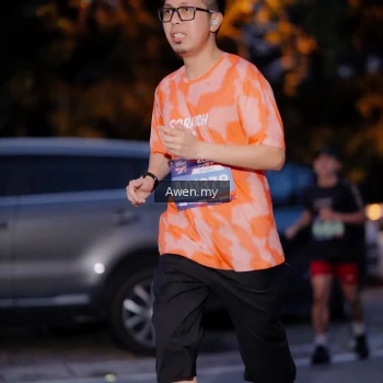 Runner Photo 3823615