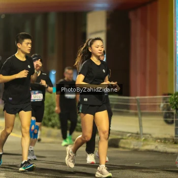 Runner Photo 3823654