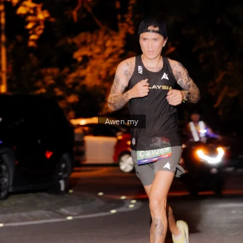 Runner Photo 3823658