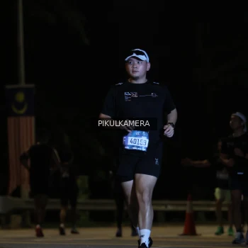 Runner Photo 3823666