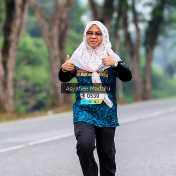 Runner Photo 3823683