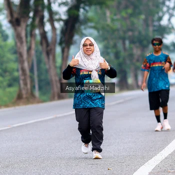 Runner Photo 3823690