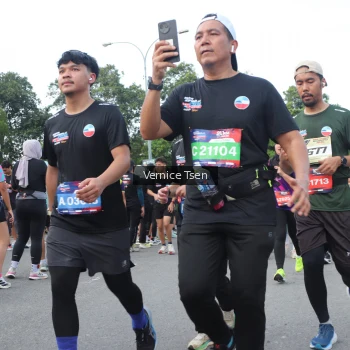 Runner Photo 3823712