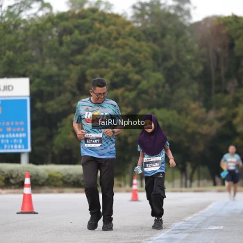 Runner Photo 3823713