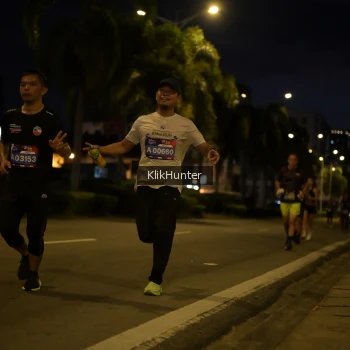 Runner Photo 3823763