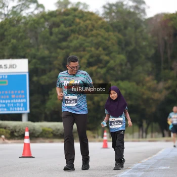 Runner Photo 3823783