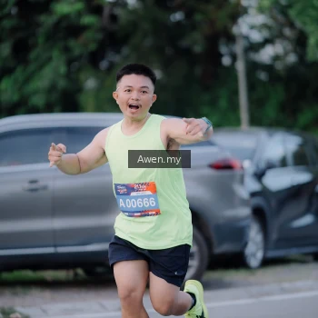 Runner Photo 3823784