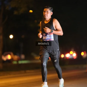 Runner Photo 3823804