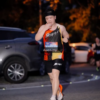 Runner Photo 3823854