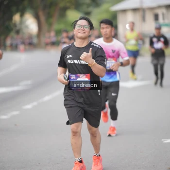 Runner Photo 3823871