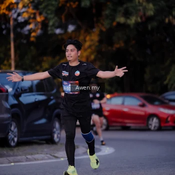 Runner Photo 3823939