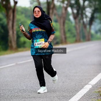 Runner Photo 3823943