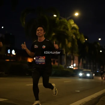 Runner Photo 3823946