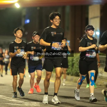 Runner Photo 3823948
