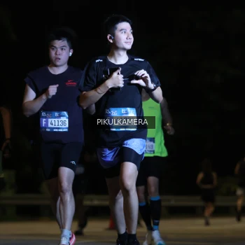Runner Photo 3823967