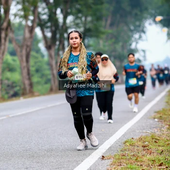 Runner Photo 3824000