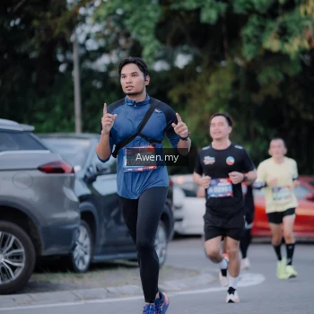 Runner Photo 3824011