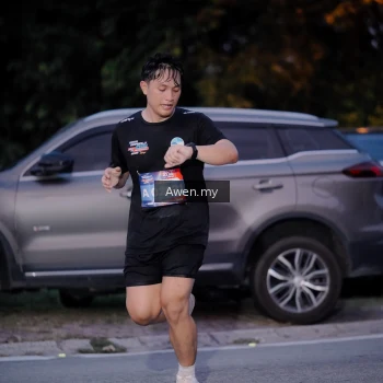 Runner Photo 3824019