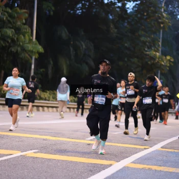 Runner Photo 3824033