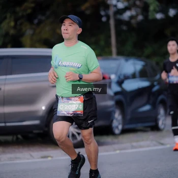 Runner Photo 3824074