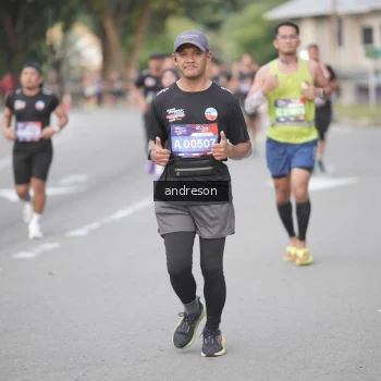 Runner Photo 3824083