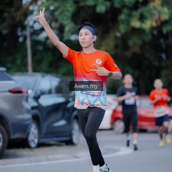 Runner Photo 3824303