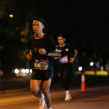 Runner Photo 3824324