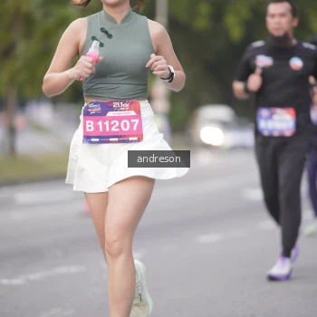 Runner Photo 3824390